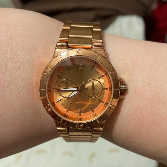 Quartz women’s watch - Picture 2 of 4